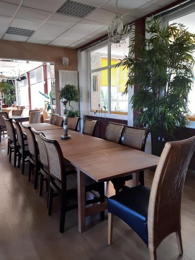 Landhotel Saar-Mosel Tunsdorf Extérieur photo